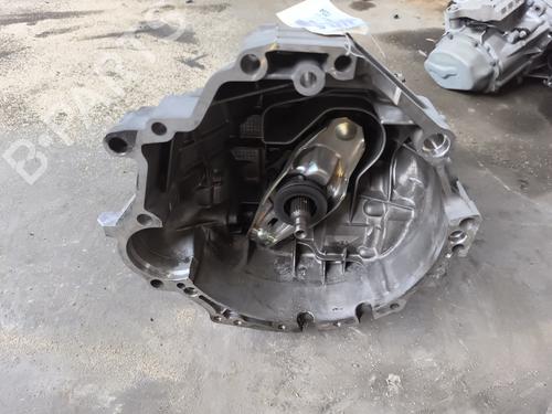 Gearkasse VW PASSAT B5.5 (3B3) 1.9 TDI (130 hp) 26658808