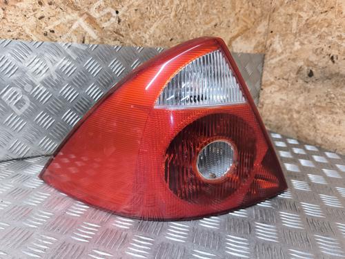 Used Left taillight FORD MONDEO III (B5Y) 2.0 16V TDDi / TDCi (115 hp) 26894505