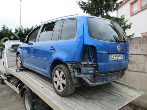 Right mirror VW TOURAN (1T1, 1T2) 2.0 TDI 16V | BP21752803C27 