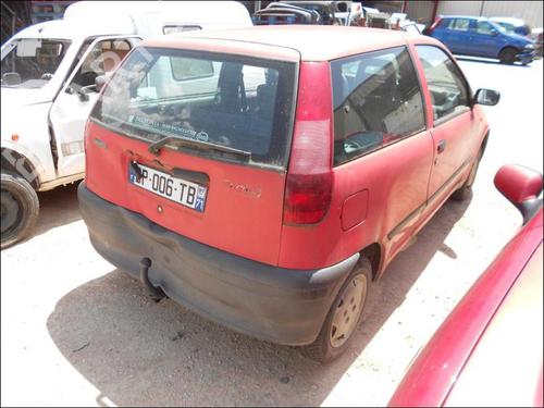 Left taillight FIAT PUNTO (176_) 55 1.1 | BP21753437C34 