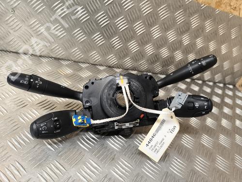 Used Steering column stalk PEUGEOT 308 I (4A_, 4C_) 1.4 16V (98 hp) 25918584