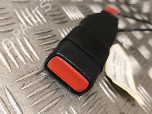 Used Seat buckle MERCEDES-BENZ M-CLASS (W163) ML 270 CDI (163.113) (163 hp) 21733031