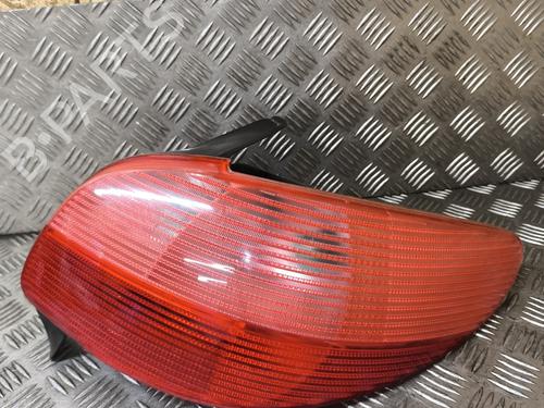 Used Right taillight PEUGEOT 206 Hatchback (2A/C) 1.9 D (69 hp) 26437978