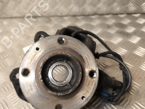 Used Left front steering knuckle PEUGEOT 2008 I (CU_) 1.2 THP 110 / PureTech 110 (110 hp) 27377969