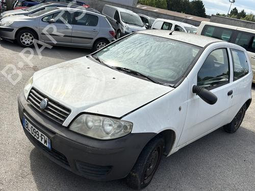 Brukte deler til FIAT PUNTO (188_) 1.3 JTD 16V (70 hp) 3985252