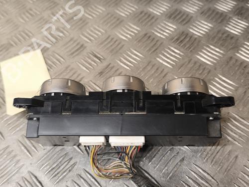 Commande Chauffage MITSUBISHI L200 / TRITON (KA_T, KB_T) 2.5 DI-D 4WD (KB4T) | BP24213214I5 