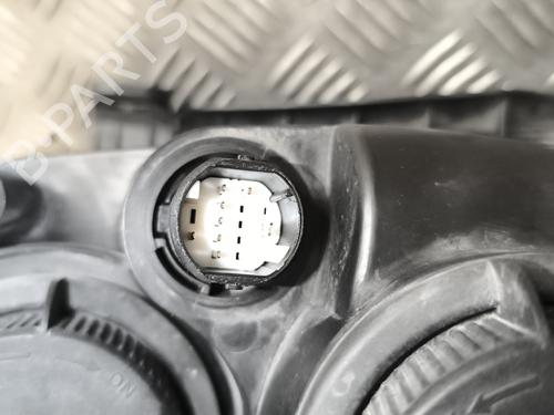 Right headlight ALFA ROMEO 159 Sportwagon (939_) 1.9 JTDM 16V (939BXC1B, 939BXC12) | BP25037940C29