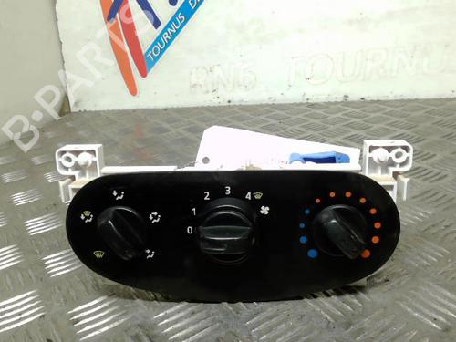 Used Climate control Climate control DACIA SANDERO 1.2 16V (75 hp) 21742738 21742738