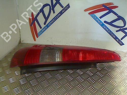 Used Left taillight FORD FIESTA V (JH_, JD_) 1.4 TDCi (68 hp) 21740146