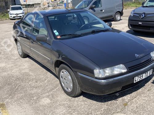 Right headlight CITROËN XANTIA (X1_, X2_) 1.8 i | BP21731958C29 