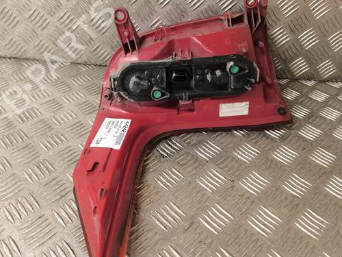 Right taillight PEUGEOT 5008 (0U_, 0E_) 2.0 HDi 150 / BlueHDi 150 | BP22894653C35 