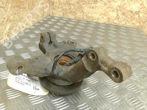 Used Right front steering knuckle RENAULT CLIO III (BR0/1, CR0/1) 1.5 dCi (75 hp) 21745391