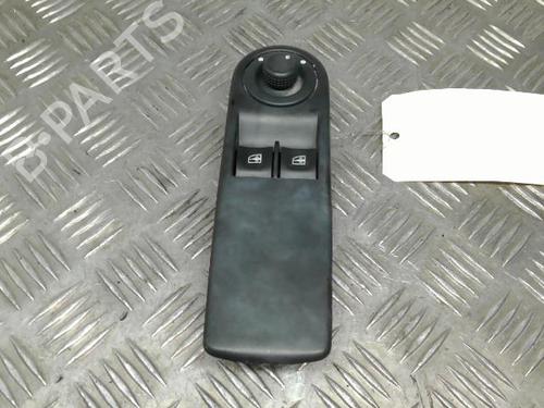 Used Left front window switch RENAULT CLIO IV (BH_) 1.5 dCi 90 (90 hp) 21738169
