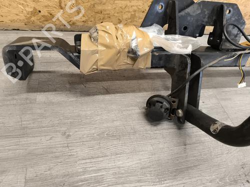 Tow ball/Mechanism PEUGEOT 3008 I MPV (0U_) 2.0 HDi 150 / BlueHDi 150 | BP27279673C141 