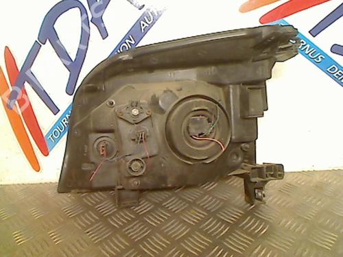 Right headlight NISSAN X-TRAIL I (T30) 2.2 dCi 4x4 | BP21752240C29 