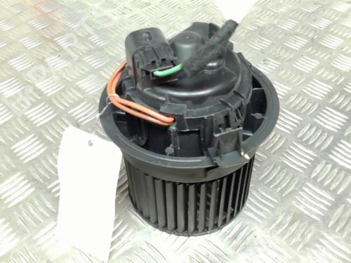 Heater blower motor DACIA SANDERO II TCe 90 (B8M1, B8MA, B8AC) | BP21743154M62 
