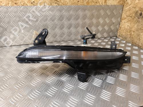 Blinker vorne rechts für RENAULT MEGANE IV Hatchback (B9A/M/N_) 1.6 dCi 130 (B9A4) (130 hp) 31329187