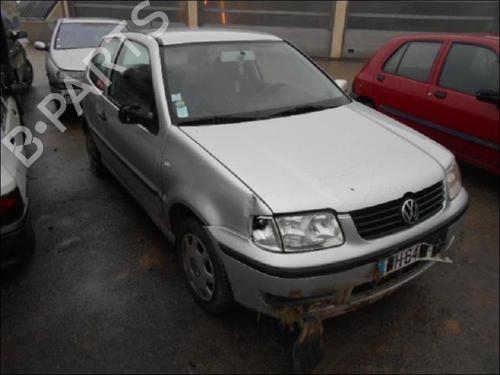 Left taillight VW POLO (6N2) 1.4 | BP21753273C34 