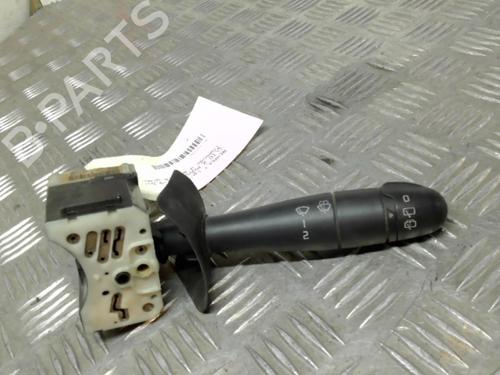 Used Steering column stalk RENAULT CLIO II (BB_, CB_) 1.9 D (B/CB0E, BB0J) (64 hp) 21747367