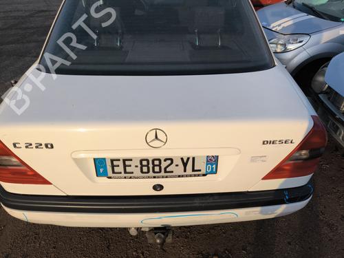 Used Tailgate MERCEDES-BENZ C-CLASS (W202) C 220 D (202.121) (95 hp) 31630769