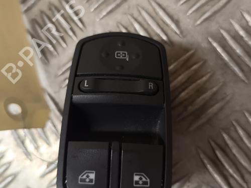 Used Left front window switch OPEL CORSA D (S07) 1.3 CDTI (L08, L68) (75 hp) 26466518