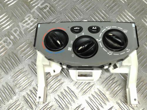 Commande Chauffage OPEL VIVARO A Bus (X83) 2.0 CDTI (F7, J7, A07) (90 hp) 21738116