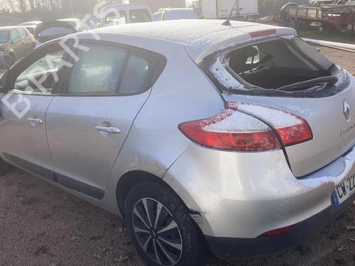 Zekeringkast RENAULT MEGANE III Hatchback (BZ0/1_, B3_) 1.5 dCi (BZ0C) | BP21742324E1 