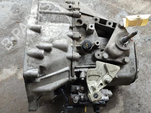 Gearbox PEUGEOT 308 SW I (4E_, 4H_) 1.6 HDi | BP21738158M3 