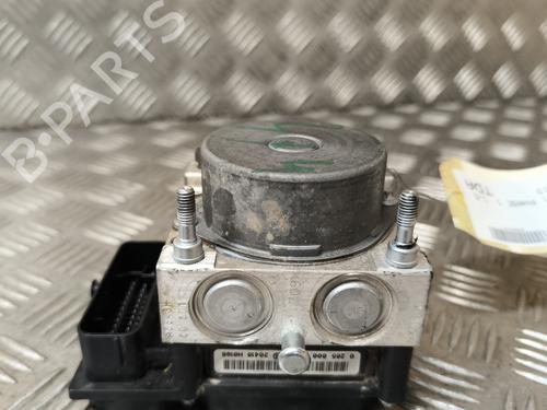 Used ABS pump ABS pump DACIA DUSTER (HS_) 1.5 dCi 4x4 (HSMC, HSMD) (110 hp) 21748156 21748156