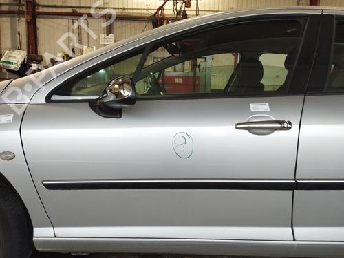Used Left front door PEUGEOT 407 (6D_) 2.0 HDi 135 (6DRHRH, 6DRHRE, 6DRHRG, 6DRHRJ) (136 hp) 31150317