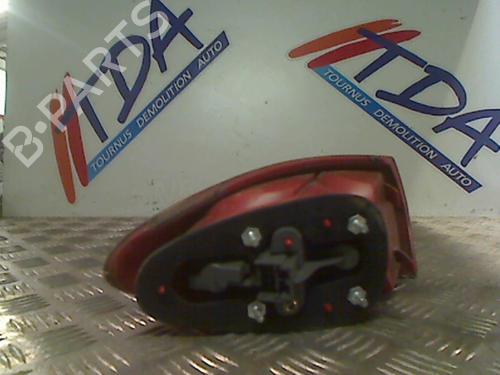 Right taillight ALFA ROMEO 147 (937_) 1.9 JTDM 16V (937.AXN1B, 937.BXN1B) | BP21751503C35 