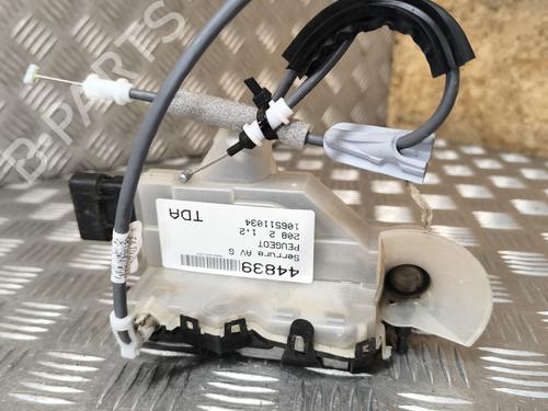 Front left lock PEUGEOT 208 II (UB_, UP_, UW_, UJ_) 1.2 PureTech 75 | BP26278733C98