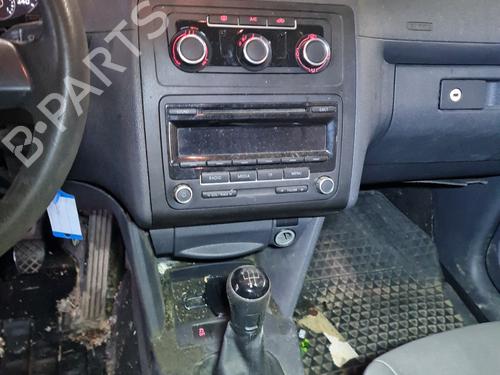 Aleta delantera izquierda VW CADDY III Box Body/MPV (2KA, 2KH, 2CA, 2CH) 1.6 TDI | BP30763884C41 