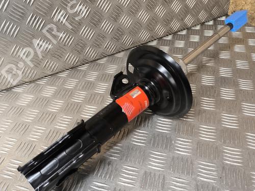 Used Left front shock absorber TOYOTA YARIS (_P13_) 1.4 D (NLP130_, NLP130) (90 hp) 31216129