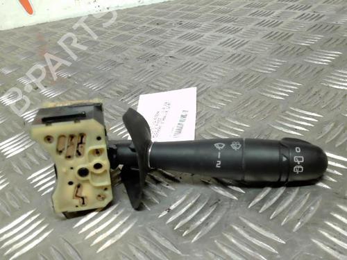 Used Steering column stalk RENAULT CLIO II (BB_, CB_) 1.4 (B/CB0C, B/CB0S) (75 hp) 21735047