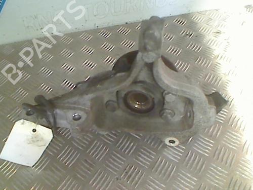 Used Right front steering knuckle RENAULT LAGUNA III (BT0/1) 2.0 16V (BT05, BT0F, BT0W) (140 hp) 21750775