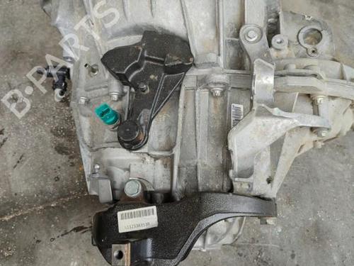 Used Gearbox RENAULT MASTER III Van (FV) [2010-2025]  21729302