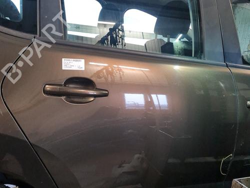 Używane Drzwi tylne prawe PEUGEOT 3008 I MPV (0U_) 1.6 HDi (109 hp) 30912592