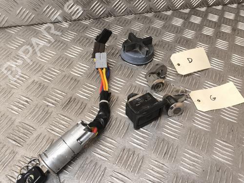 Used Ignition barrel PEUGEOT 306 Hatchback (7A, 7C, N3, N5) 1.4 (75 hp) 25468053