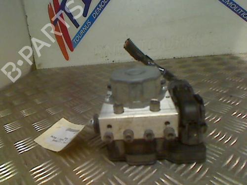 Pompe ABS RENAULT CLIO IV Grandtour (KH_) 1.5 dCi 90 (KHN3, KHN4) (90 hp) 21746676