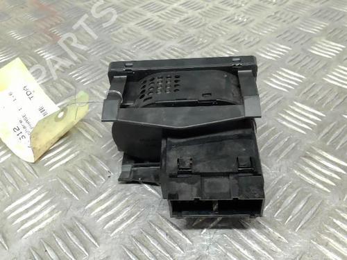 Used Headlight switch FORD FOCUS C-MAX (DM2) 1.6 TDCi (109 hp) 21742588