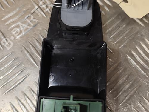 Left front window switch PEUGEOT BOXER Van 2.2 BlueHDi 165 | BP29288135I27 