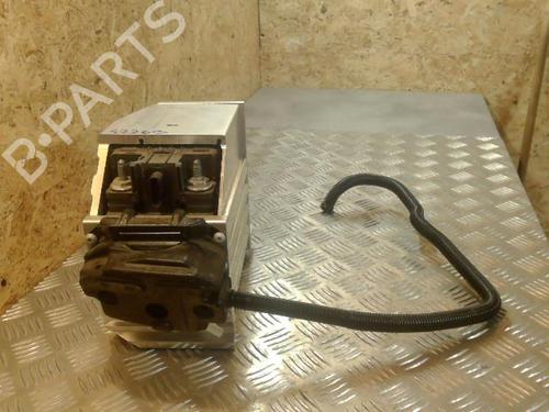 Battery AUDI A4 B9 (8W2, 8WC) 35 TDI Mild Hybrid 8W0915172B