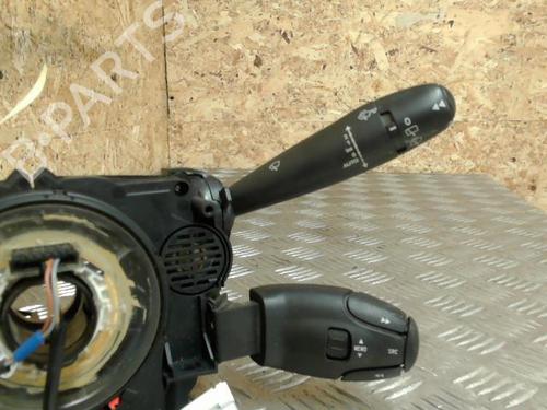 Steering column stalk PEUGEOT 5008 (0U_, 0E_) 1.6 HDi | BP21729239I23 