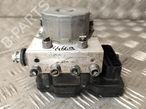 Used ABS pump RENAULT CLIO IV (BH_) 0.9 TCe 75 (BHNP) (76 hp) 23772171