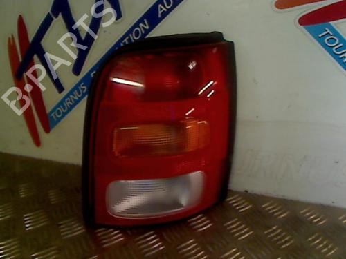 Used Right taillight NISSAN MICRA II (K11) 1.0 i 16V (54 hp) 21752980