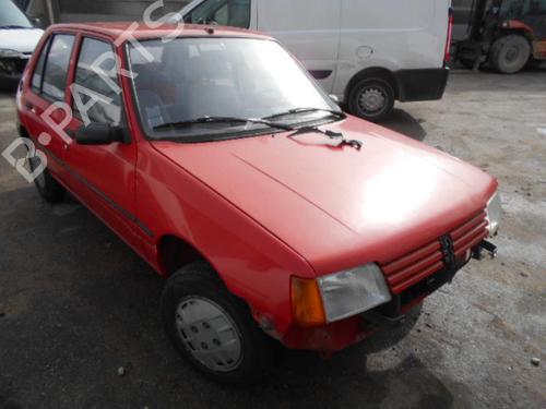 Expansion tank PEUGEOT 205 II (20A/C) 1.1 | BP21752986C120