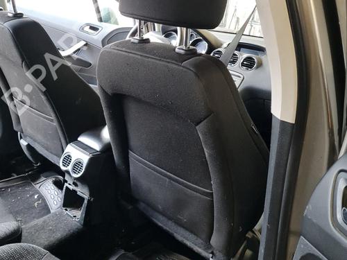 Rear seat PEUGEOT 308 SW I (4E_, 4H_) 1.6 HDi | BP29914567C17