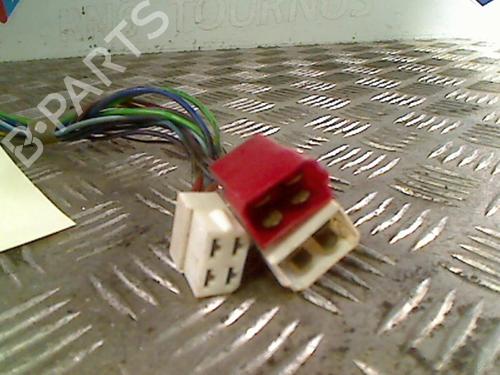 Used Steering column stalk FIAT 126 (126_) 650 (24 hp) 21739695