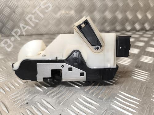 Front left lock PEUGEOT 2008 I (CU_) 1.2 THP 110 / PureTech 110 | BP27376351C98 
